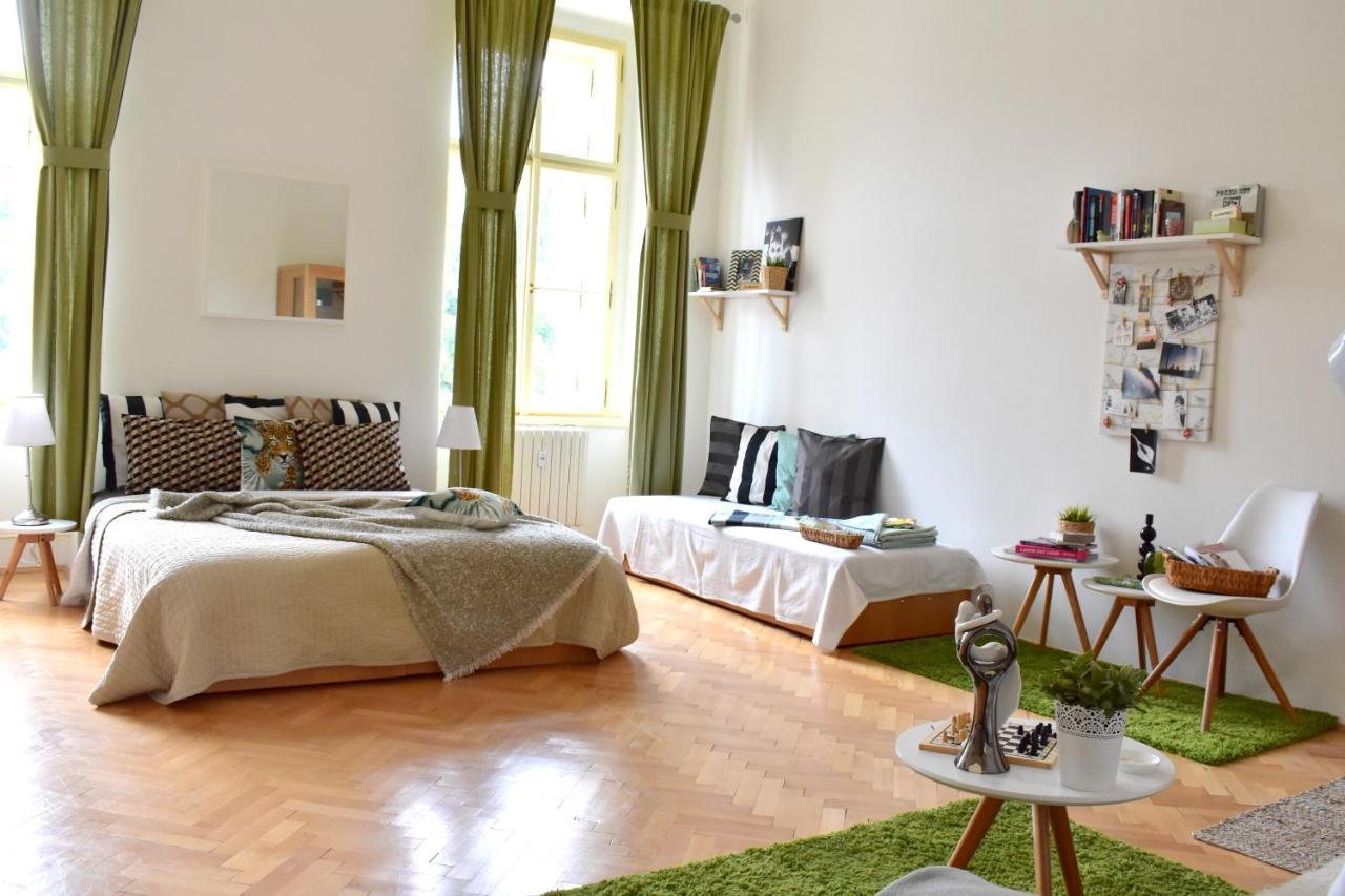 Wellness Apartments Florenc Prága Kültér fotó