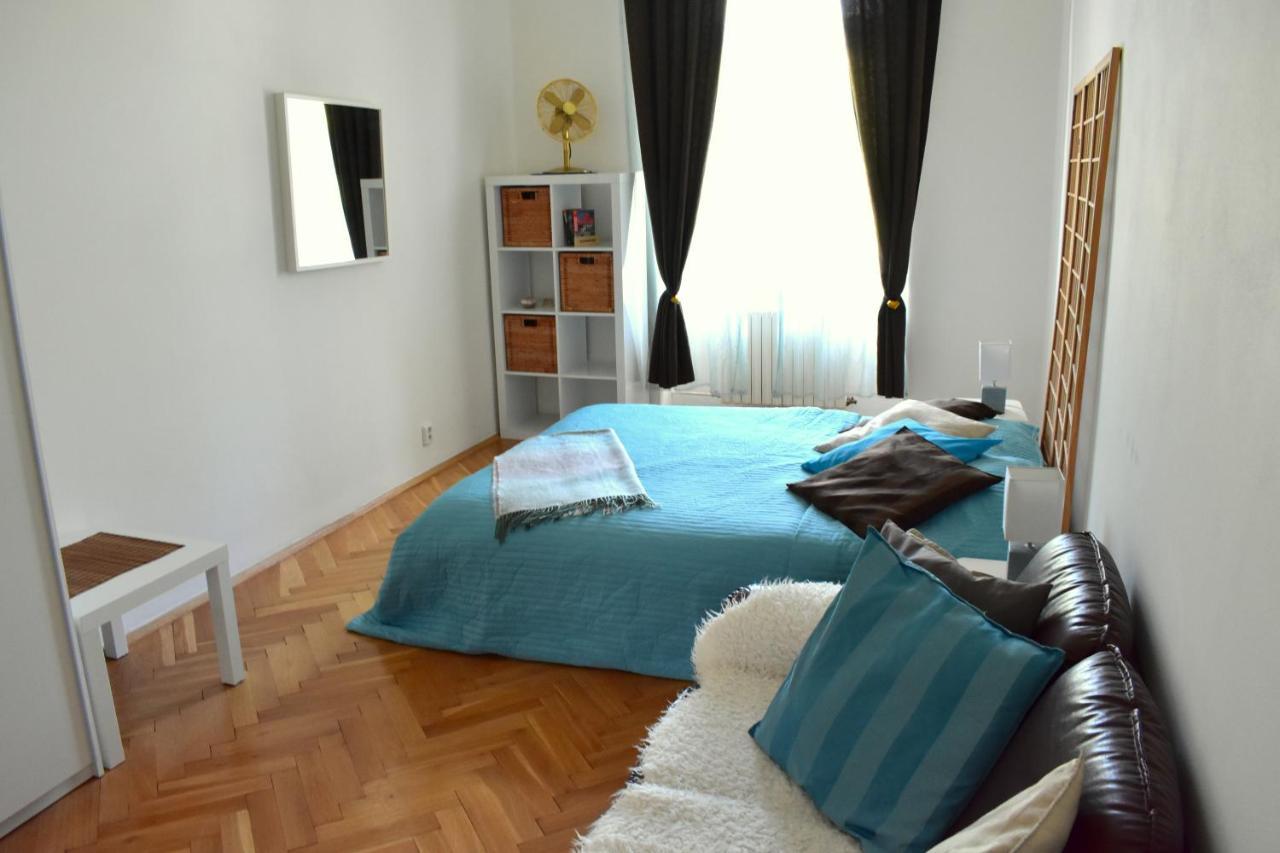 Wellness Apartments Florenc Prága Kültér fotó