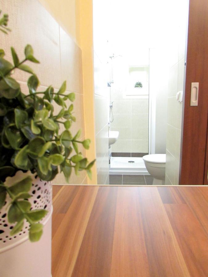 Wellness Apartments Florenc Prága Kültér fotó